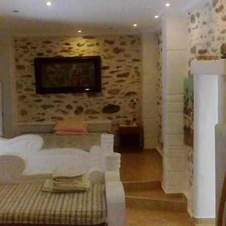 Sea&Stone Apartment Skala Sotiros Dış mekan fotoğraf