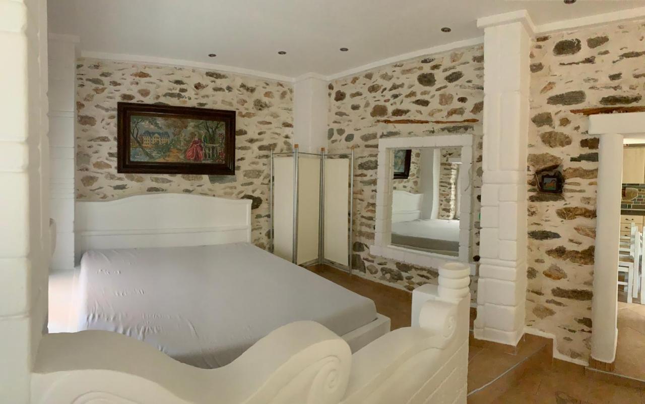 Sea&Stone Apartment Skala Sotiros Dış mekan fotoğraf