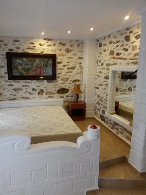 Sea&Stone Apartment Skala Sotiros Dış mekan fotoğraf