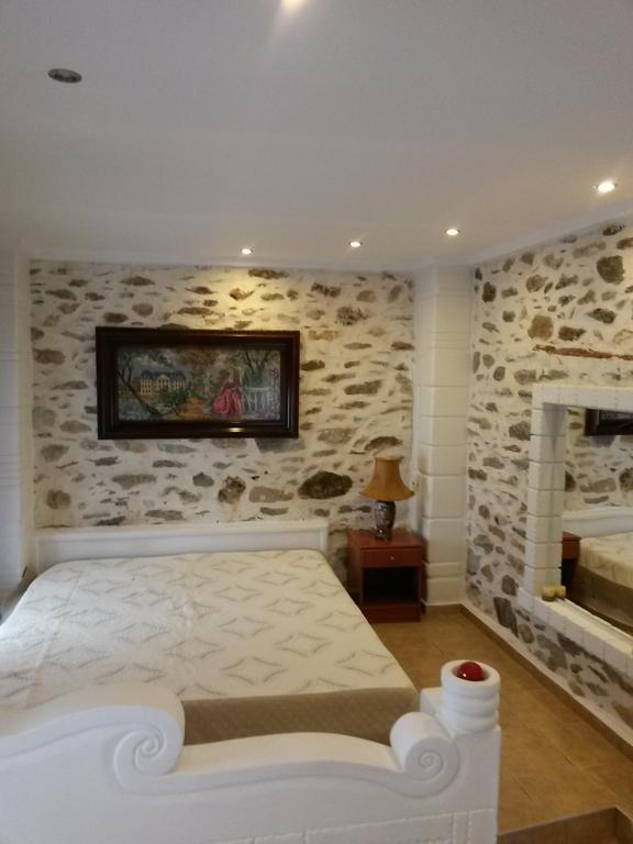 Sea&Stone Apartment Skala Sotiros Dış mekan fotoğraf